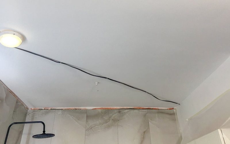 Натяжной потолок в ванной 7 м2